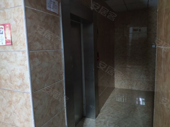 傲雪食品综合楼 