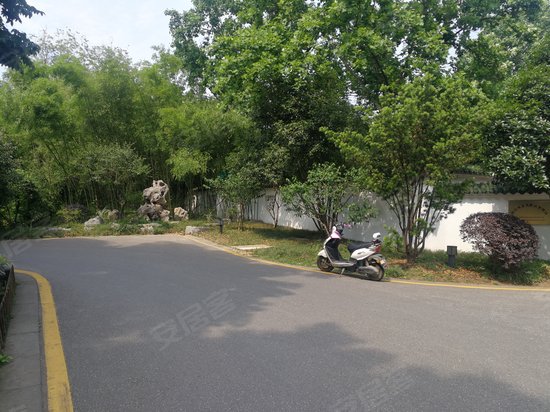 中山陵风景区办公楼 