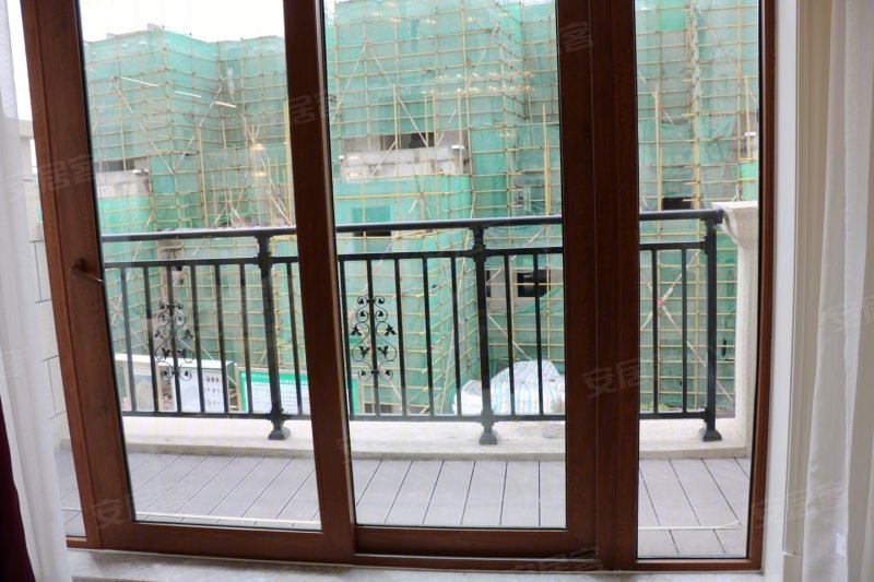 安宁 保利领秀山 毛坯现房别墅 未入住 138平124万,保利领秀山二手房