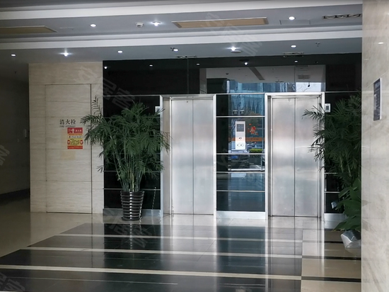 东方明珠商务楼 