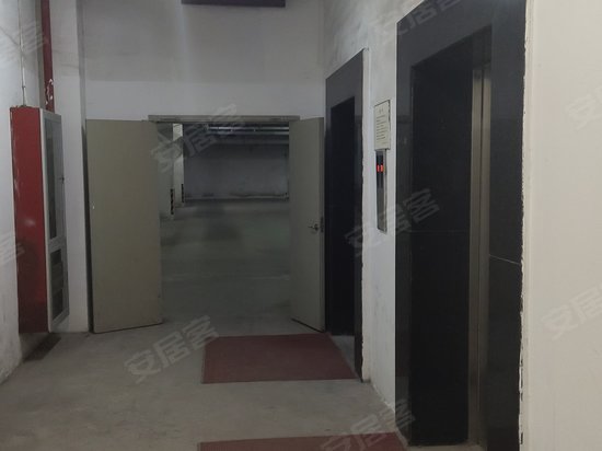 山鑫城市广场(139-149号) 