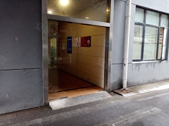 上海雍辰商务中心 