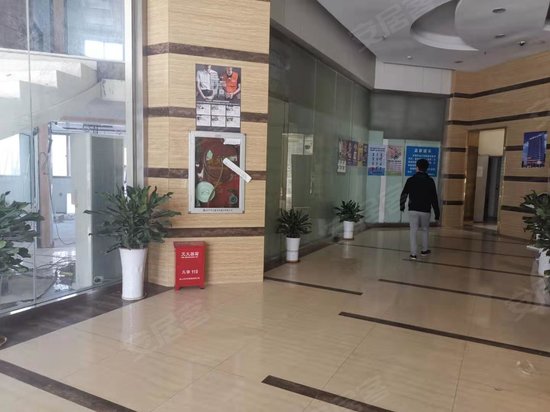 千百年商业大厦 