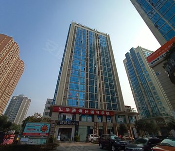东方国际