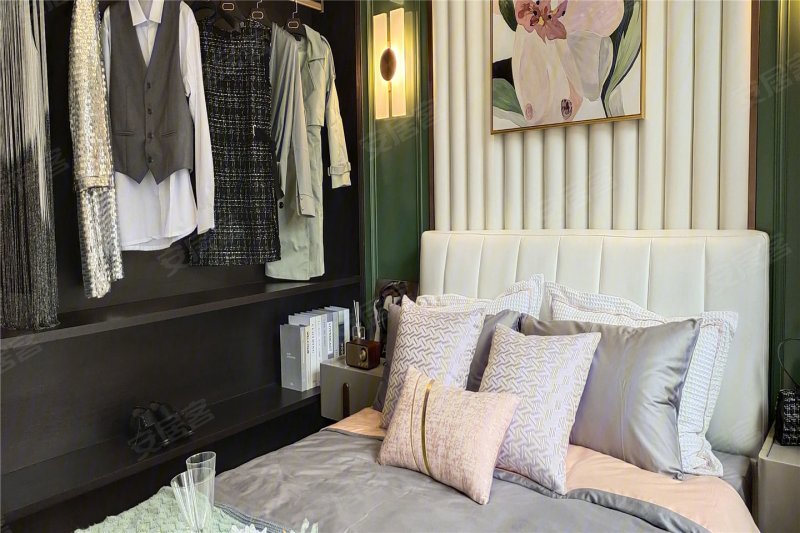 中辰锦云府(富顺)3室2厅2卫84.5㎡东44万