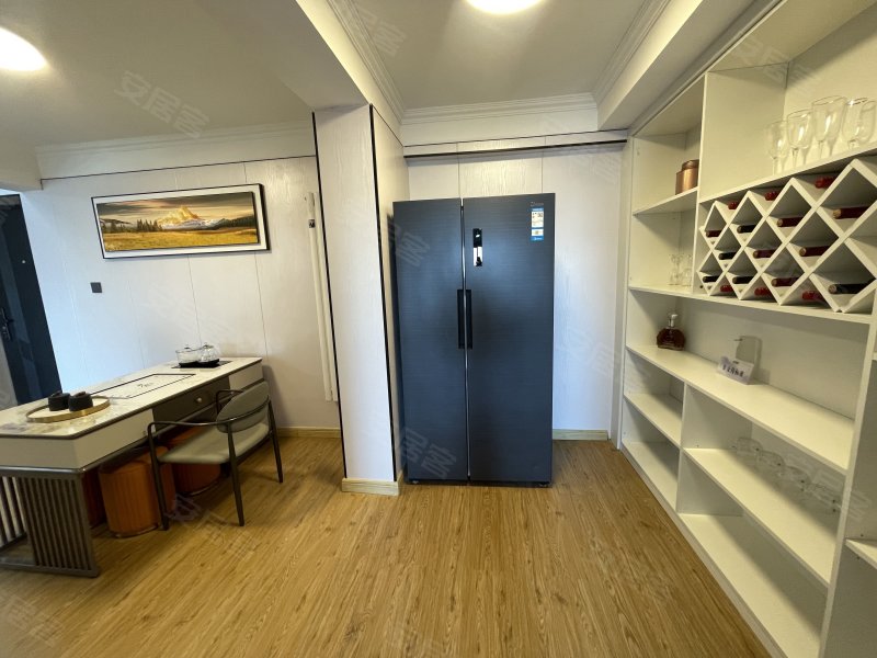 西置·瑀美福景4室2厅4卫84.99㎡南北42万