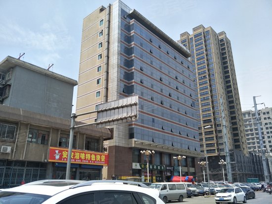 阳光大厦(等驾坡) 