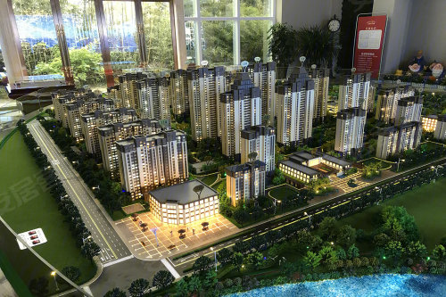 靖业云溪九里,新乡市纬八路平原湖对面