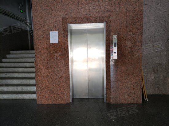 棠下电子科技大楼 