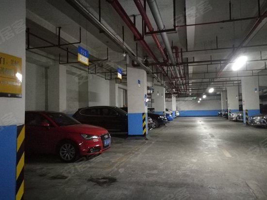 富力千禧商务中心 