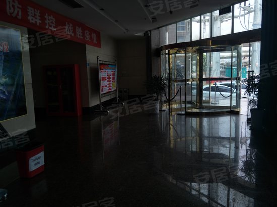 阳光大厦(等驾坡)