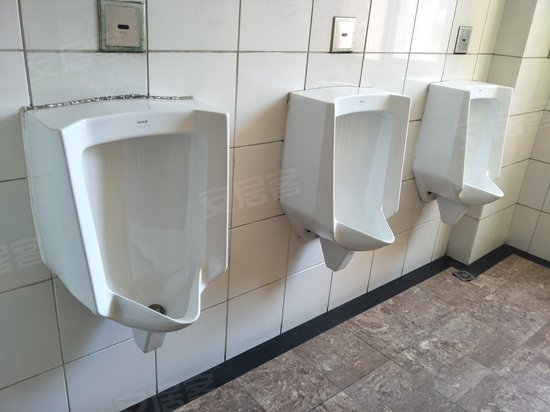 新海岸商务中心 