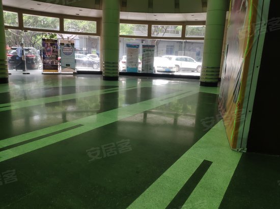 太阳广场商务大厦 