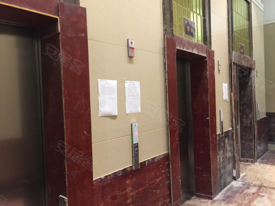 九街广场(商住楼) 