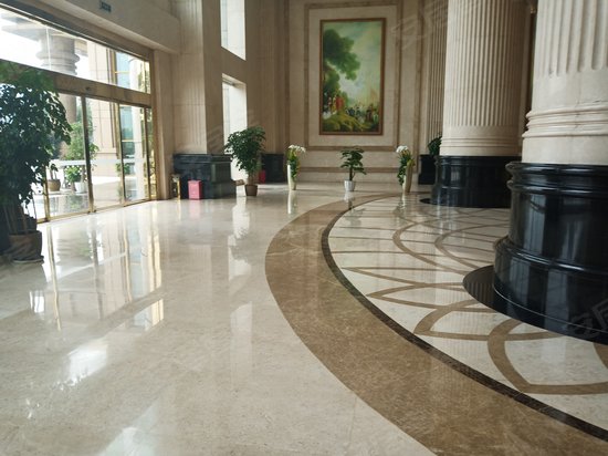 重庆国际金融中心写字楼 