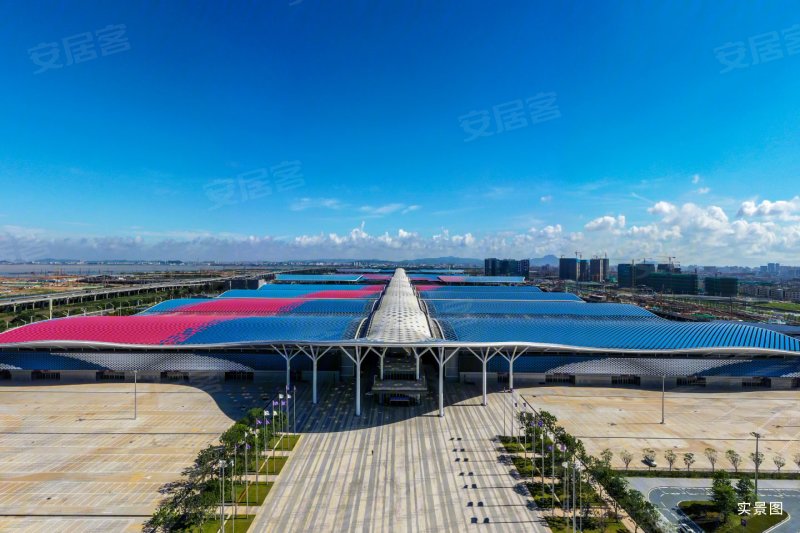 会展湾·东城,凤塘大道与会展河交汇处-深圳会展湾·东城二手房,租房