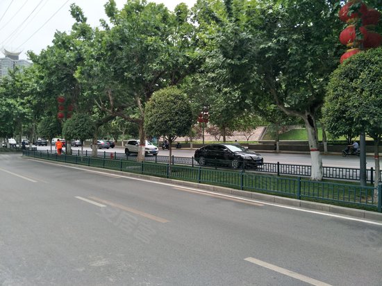 残疾人服务中心办公大楼 