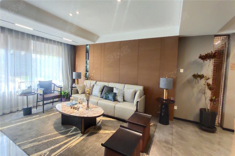 紫悦府(新房)3室2厅2卫139.15㎡南92万