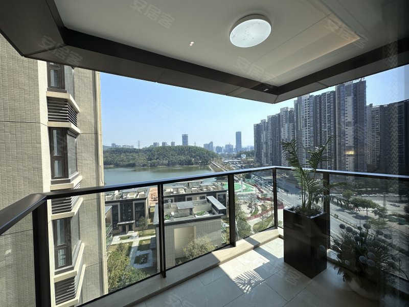 世城悦湖花园3室2厅1卫89㎡南289万