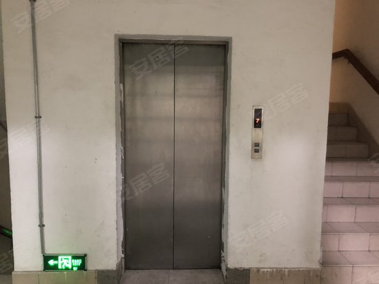 中南凯旋商务中心 