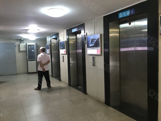 鑫苑名家新青年 