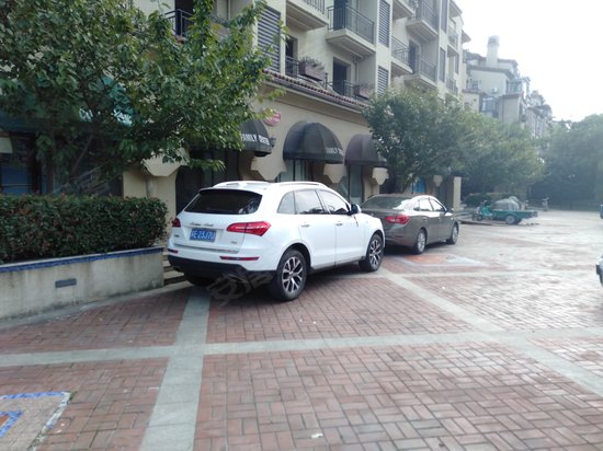 景瑞翡翠湾北区(商住楼) 