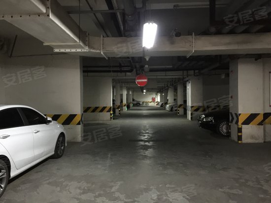 华侨凤凰国际城(商住楼) 