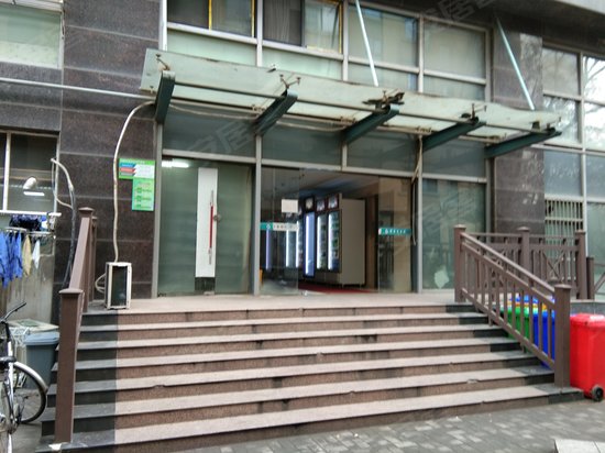 常府风华苑办公楼