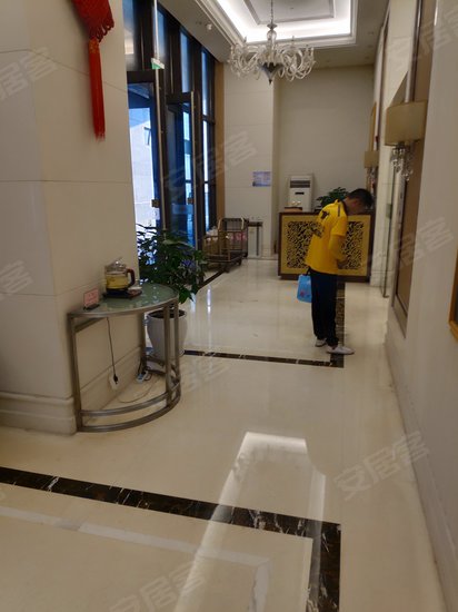 嘉丽慈溪环球中心 