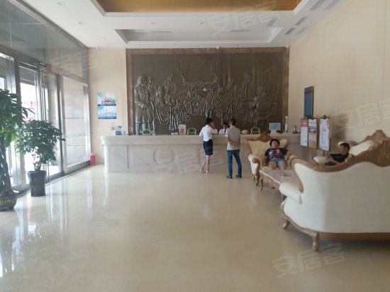 齐鲁鞋城写字楼 