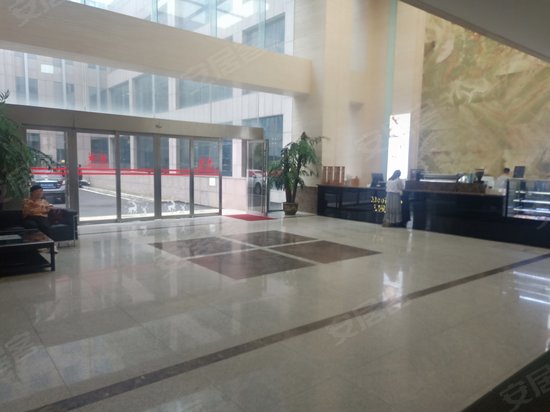 青岛国际发展中心 