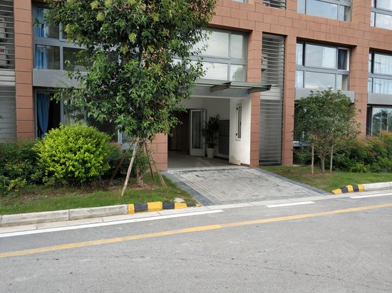 中新领袖天地(商住楼) 