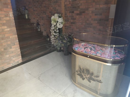 淡水路345弄13号办公楼 