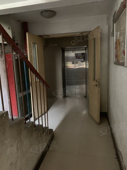 凯瑞大厦(凤城三路) 