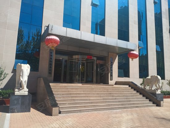 龙城青春创客村 