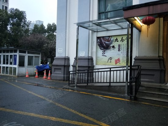 好阳光国际商务公寓 