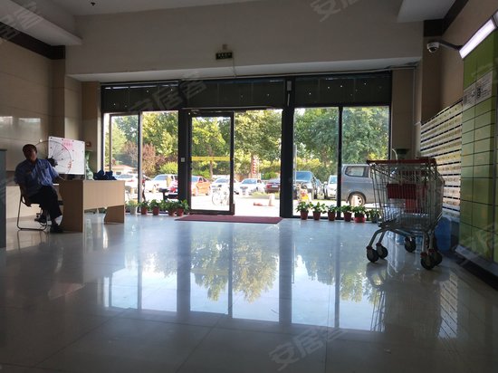 宝龙国际酒店公寓 