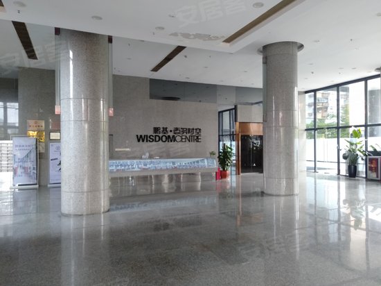 鹏基商务时空大厦 