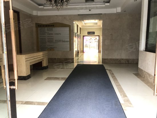 华成都市广场(商住楼) 