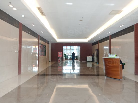 厦门国际航运中心 