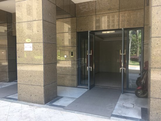 新天地世嘉铭座