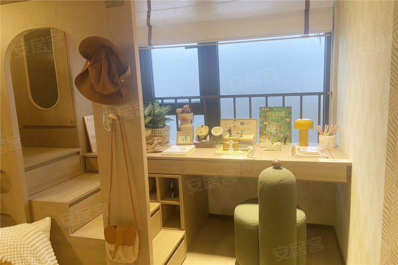 万科云翠隐秀4室2厅117㎡140万二手房图片