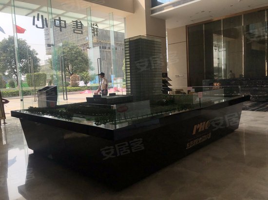 虎门港企业总部大厦 