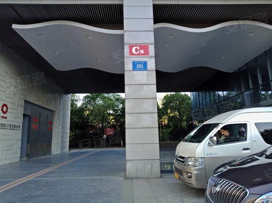 南京服务外包大厦 