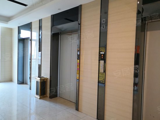 东能财富广场 