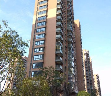 冠城大通蓝郡松苑
