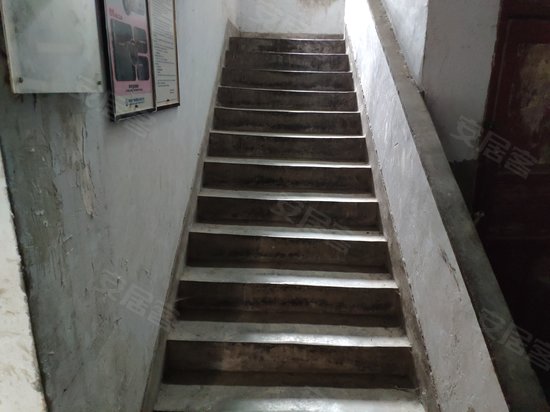 合川市蔬菜公司综合楼 