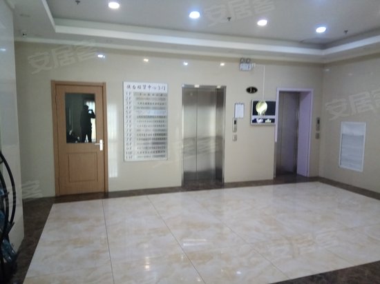 侯台集团经贸中心 