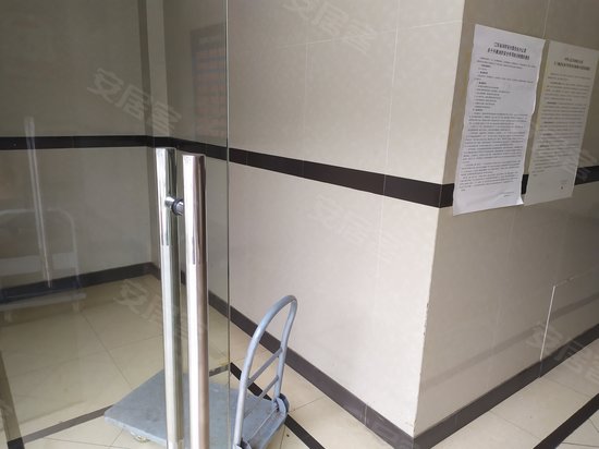 邻里广场(吴江区) 