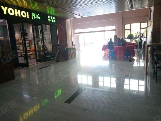 磊鑫大厦九亭中心 